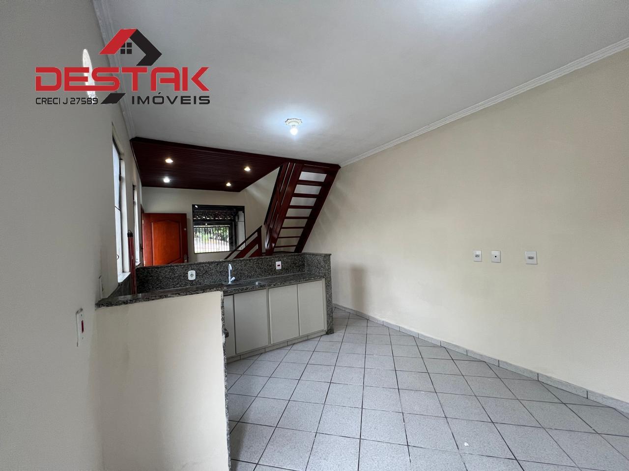 Casa, 3 quartos, 135 m² - Foto 2