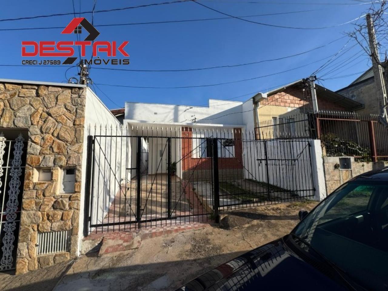 Casa, 2 quartos, 182 m² - Foto 1