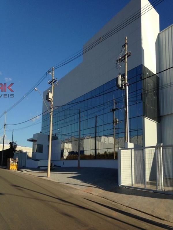 Depósito-Galpão, 3096 m² - Foto 1