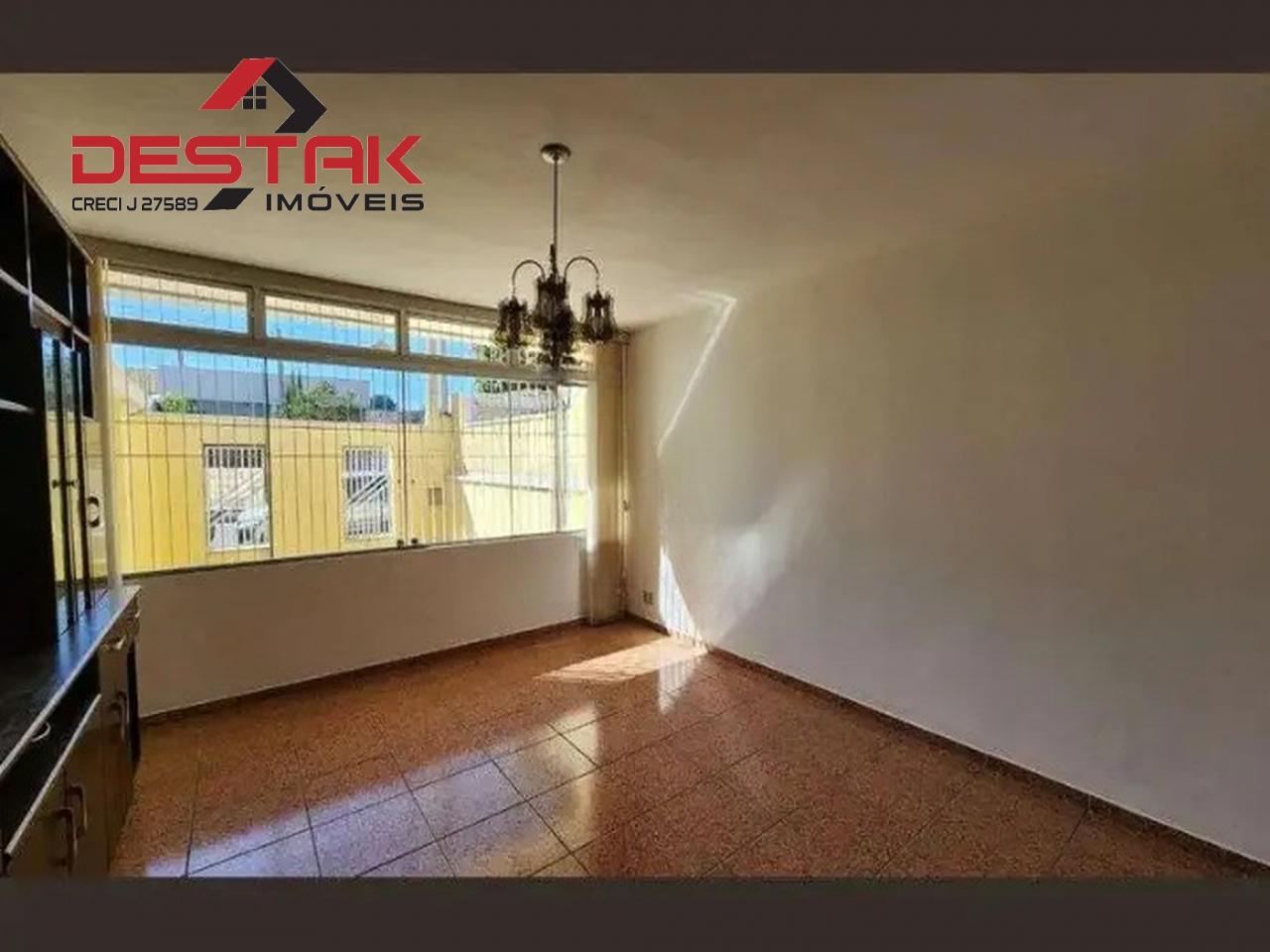 Casa, 3 quartos, 296 m² - Foto 1
