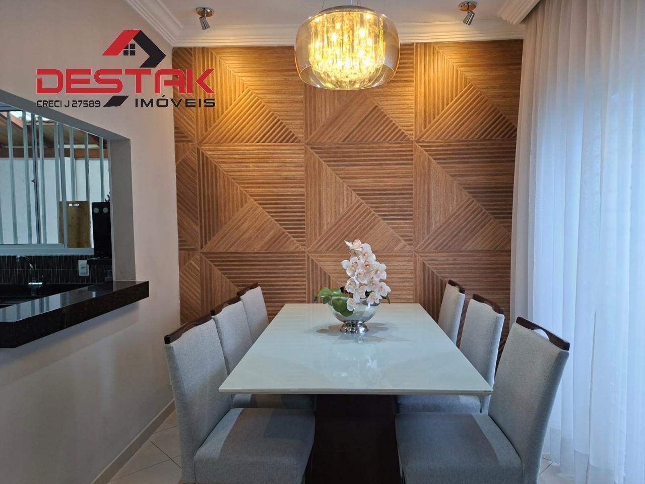 Casa, 3 quartos, 253 m² - Foto 2