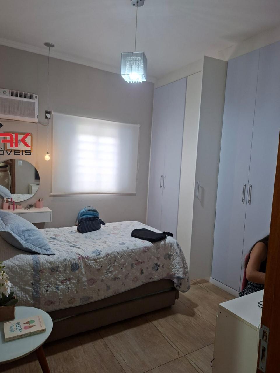 Casa, 3 quartos, 253 m² - Foto 16