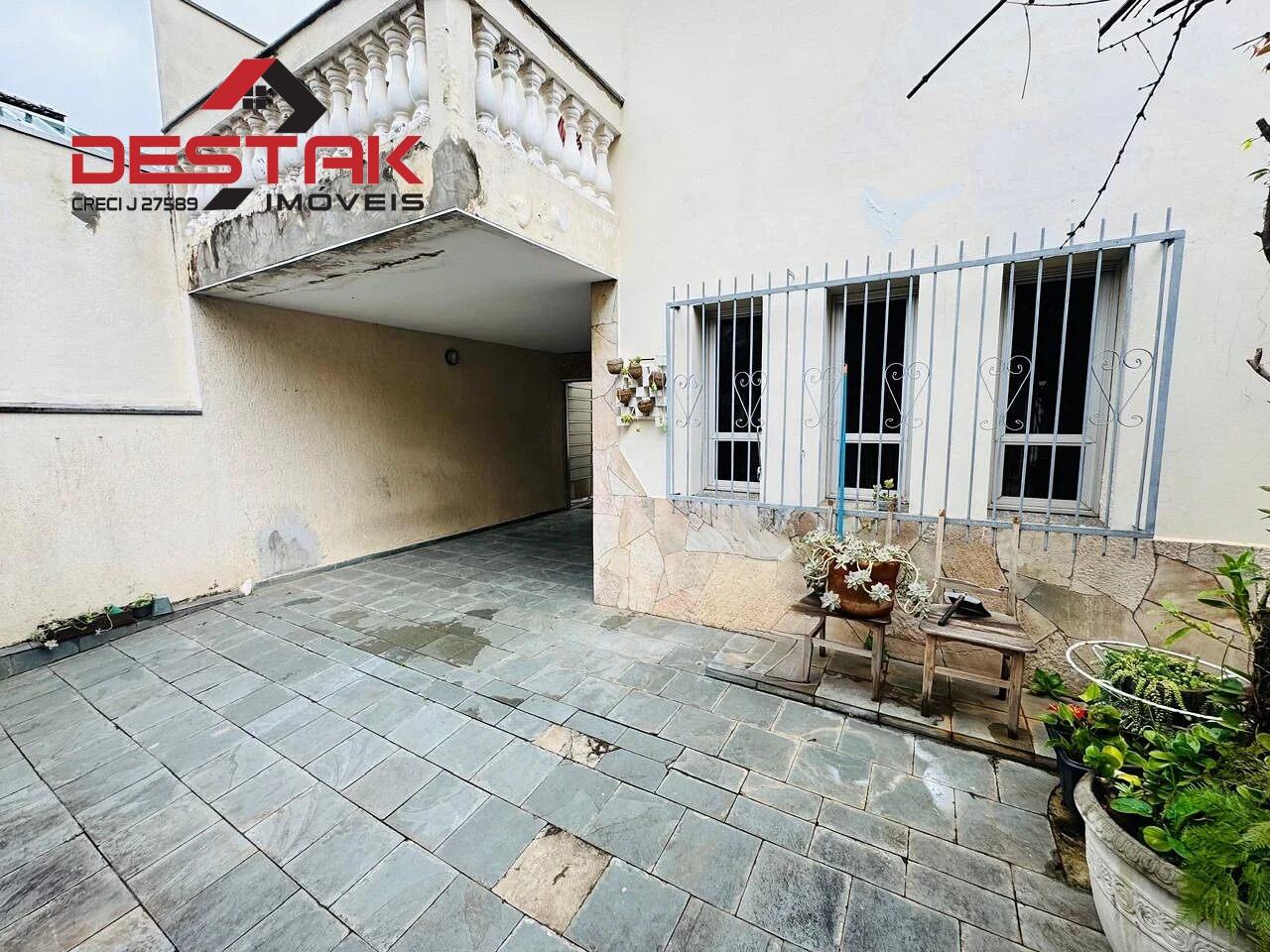 Casa, 3 quartos, 162 m² - Foto 2