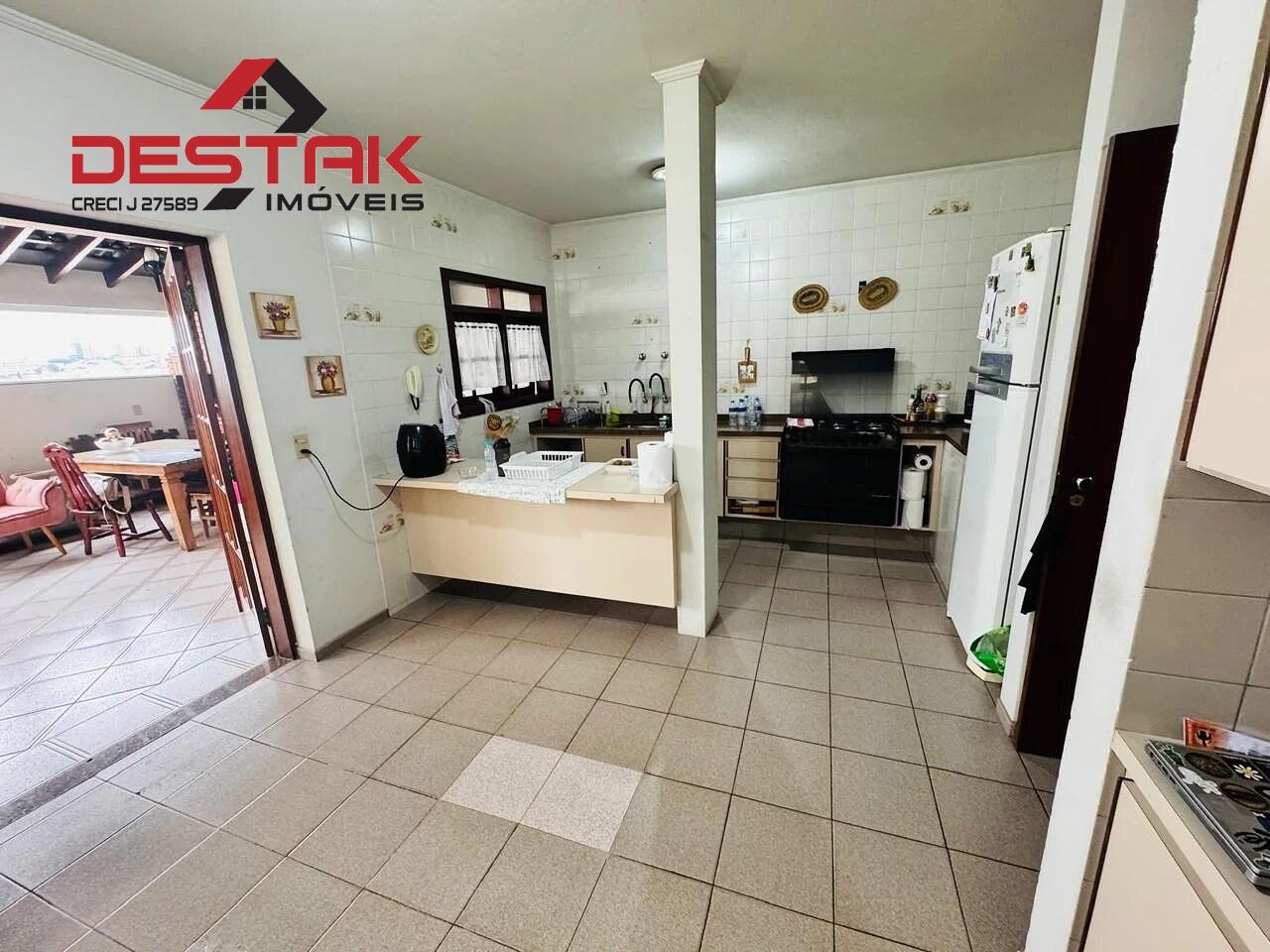 Casa, 3 quartos, 162 m² - Foto 12