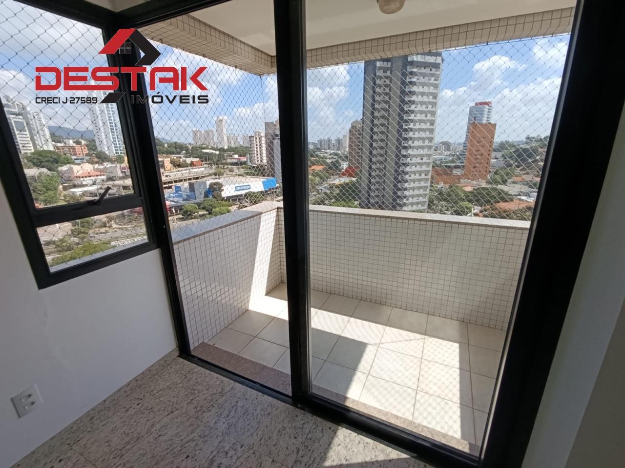 Apartamento, 3 quartos, 140 m² - Foto 4