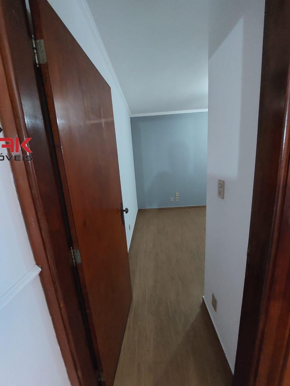 Casa, 3 quartos, 240 m² - Foto 19