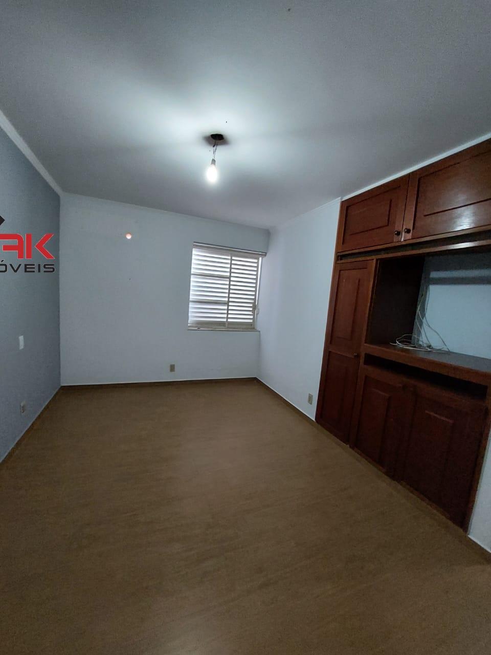Casa, 3 quartos, 240 m² - Foto 22