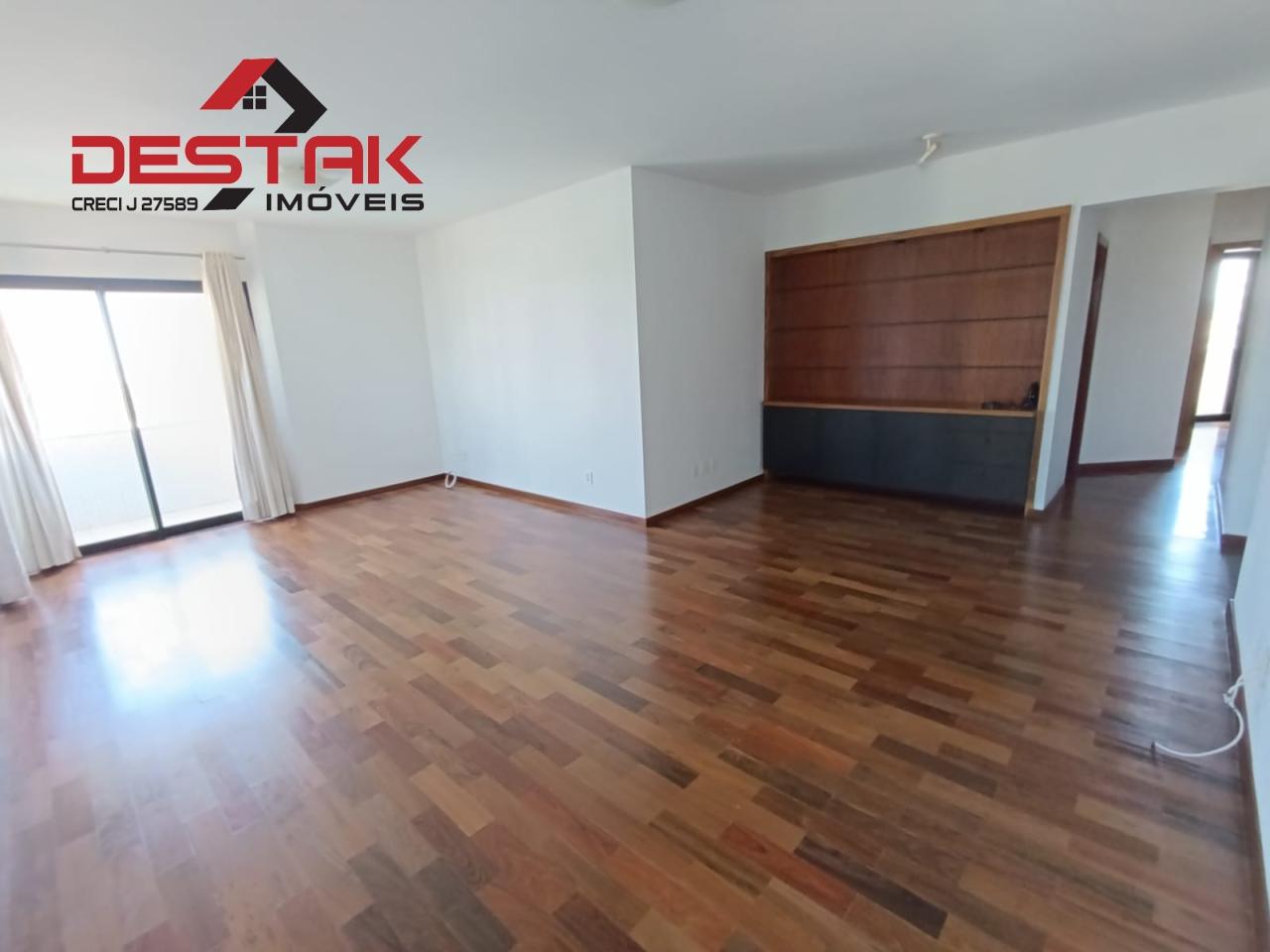 Apartamento, 3 quartos, 139 m² - Foto 1