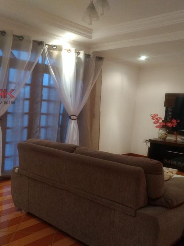 Casa, 3 quartos, 187 m² - Foto 2