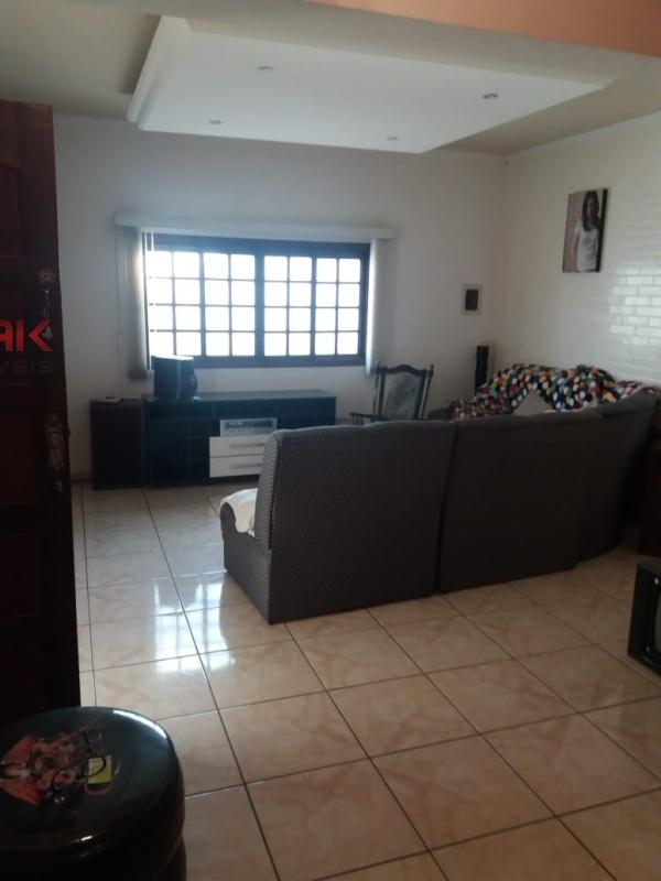 Casa, 3 quartos, 300 m² - Foto 2