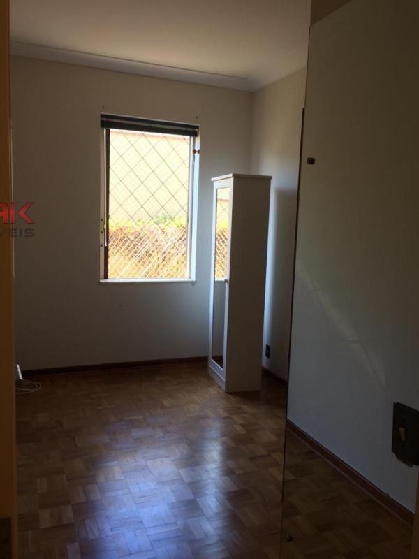 Casa, 4 quartos, 248 m² - Foto 3