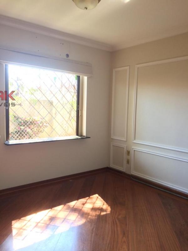 Casa, 4 quartos, 248 m² - Foto 8