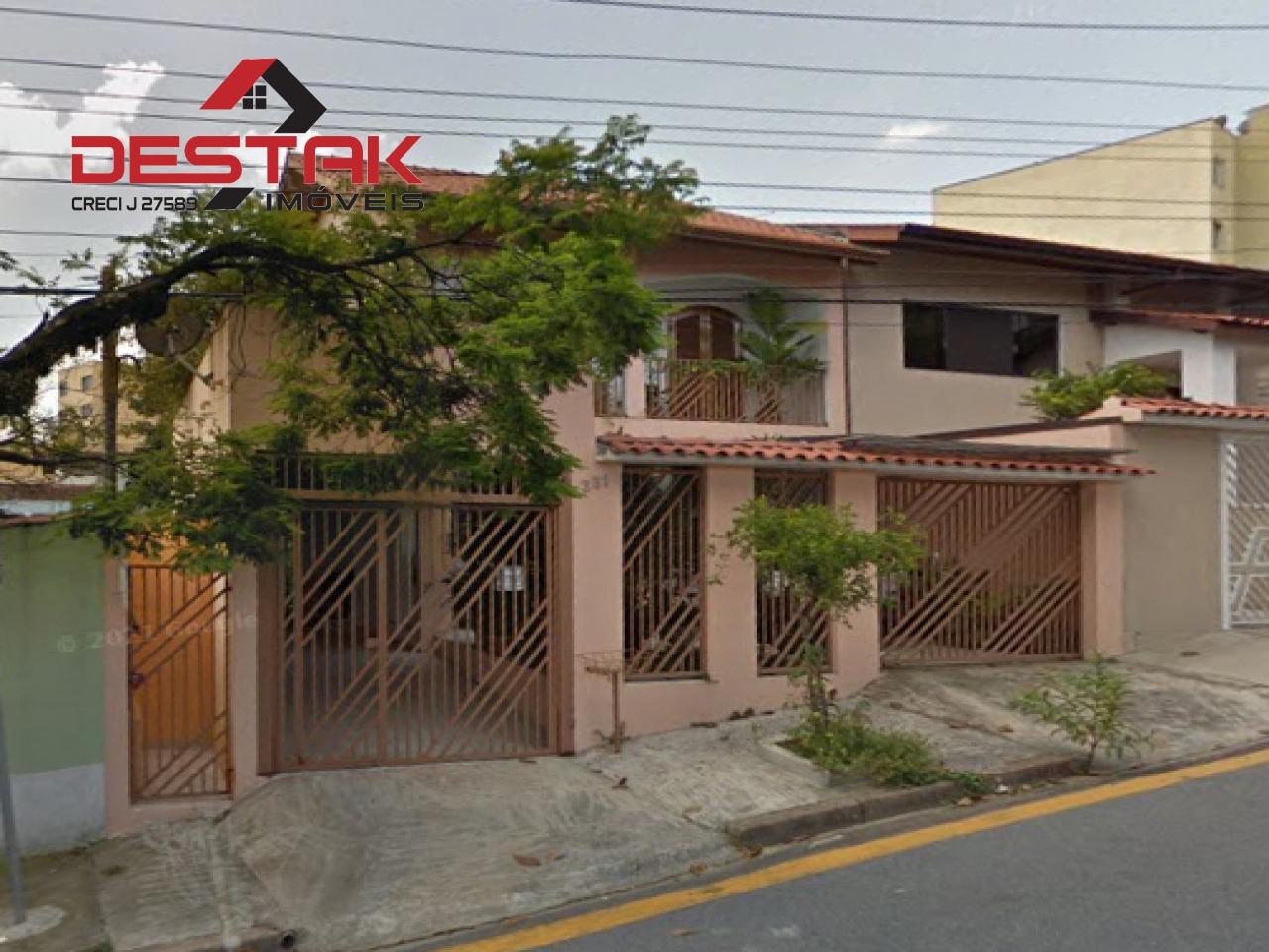 Casa, 4 quartos, 250 m² - Foto 1