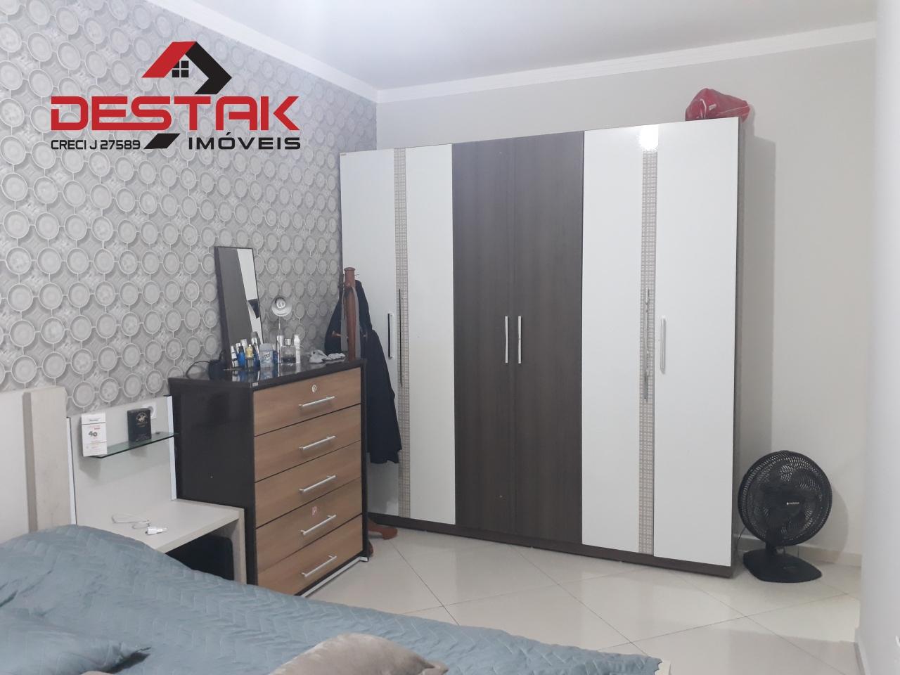 Casa, 3 quartos, 230 m² - Foto 19