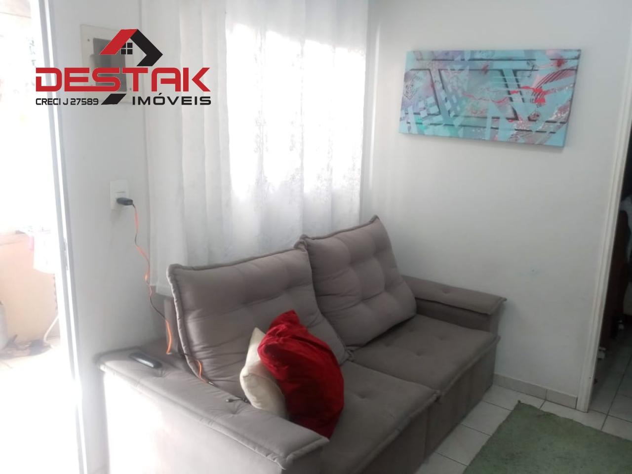 Casa, 4 quartos, 209 m² - Foto 2