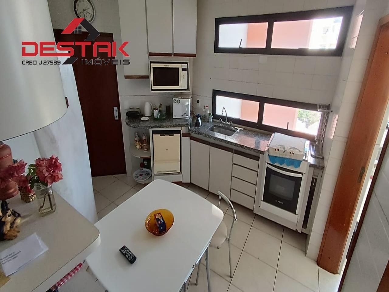 Apartamento, 3 quartos, 125 m² - Foto 3