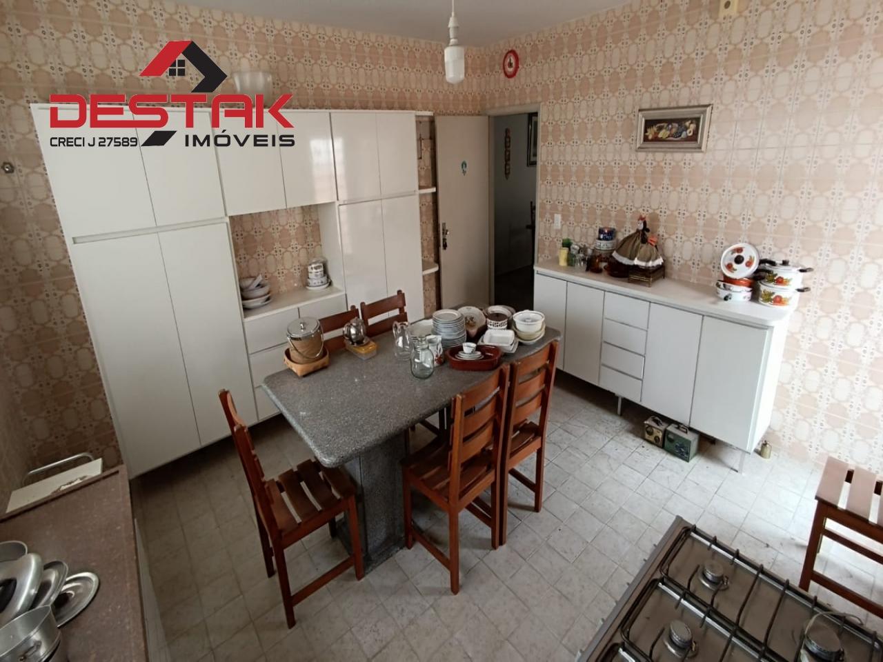 Casa, 3 quartos, 306 m² - Foto 9