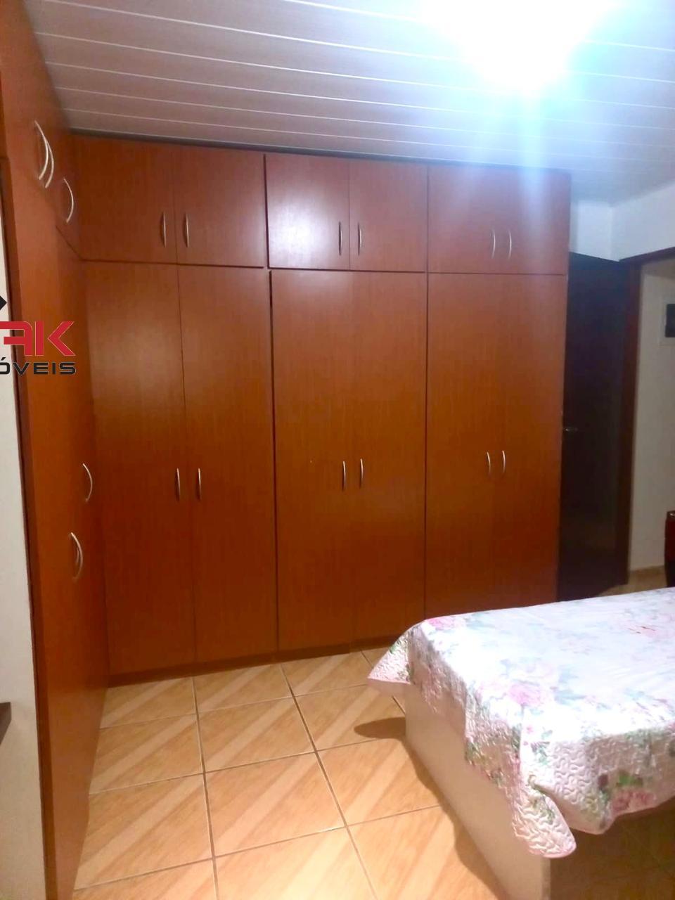 Casa, 3 quartos, 252 m² - Foto 13