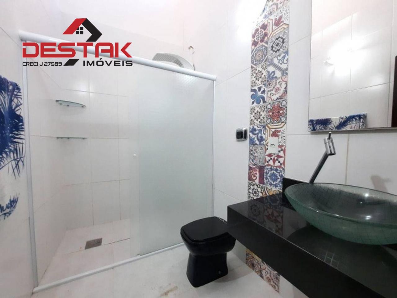 Casa, 3 quartos, 250 m² - Foto 18