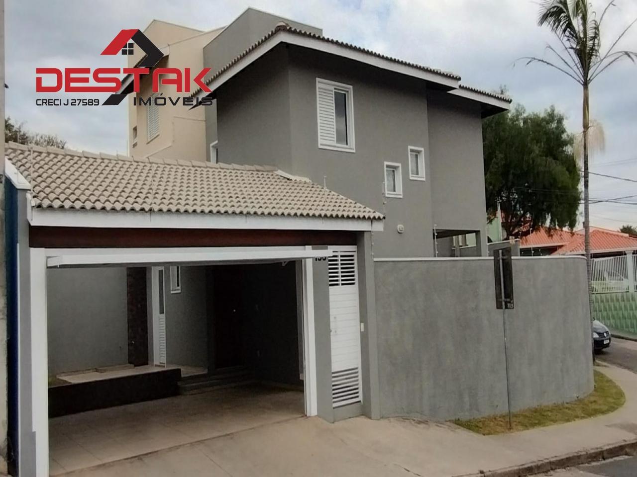 Casa, 3 quartos, 201 m² - Foto 2