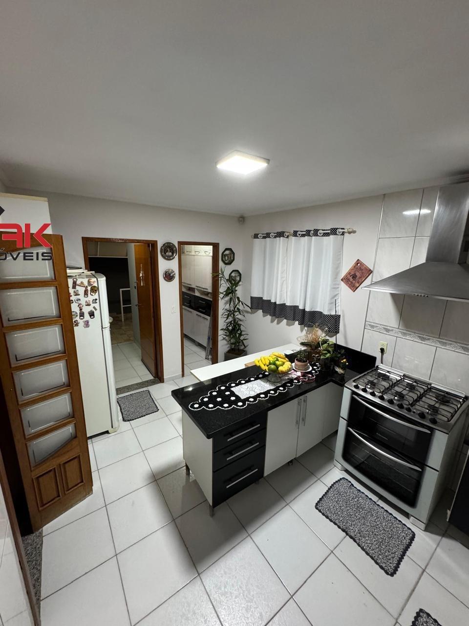 Casa, 3 quartos, 250 m² - Foto 7