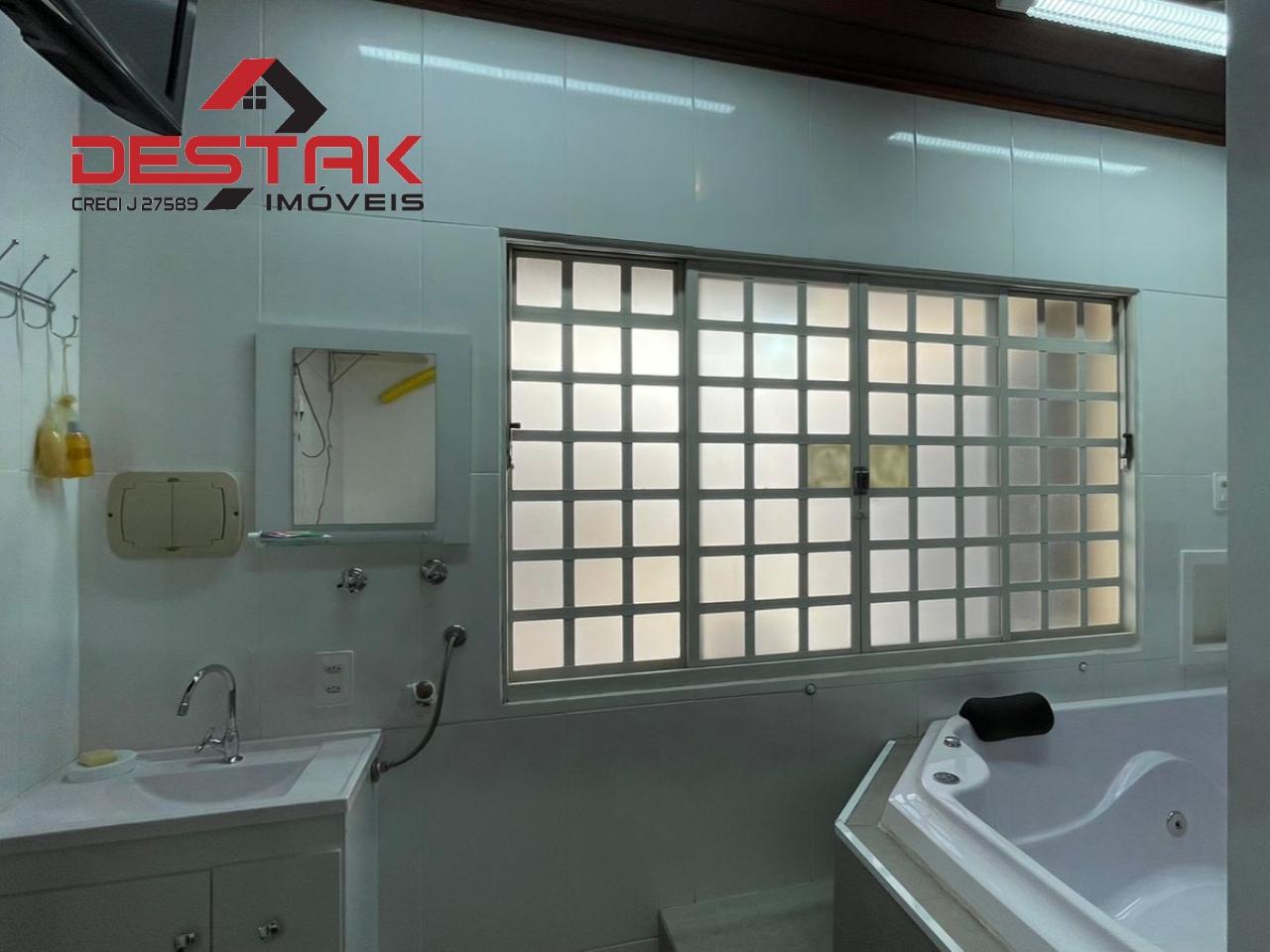 Casa, 3 quartos, 219 m² - Foto 12