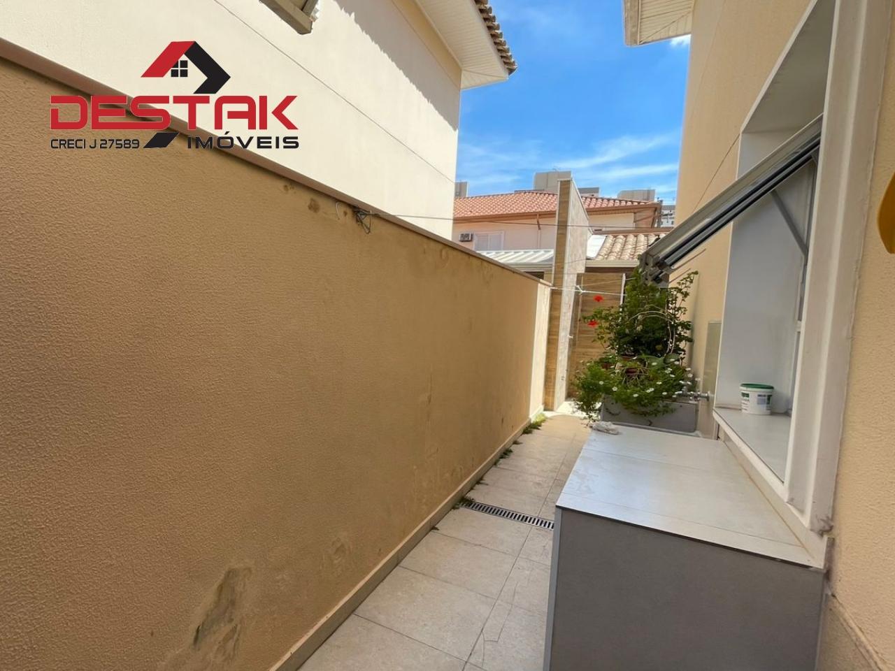 Casa, 3 quartos, 219 m² - Foto 22