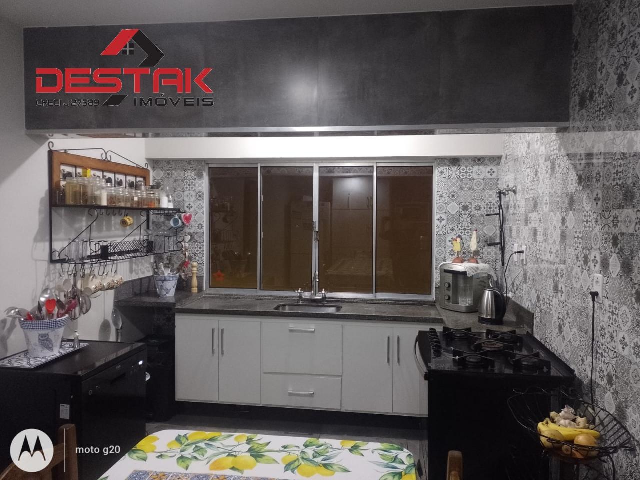 Casa, 3 quartos, 197 m² - Foto 8