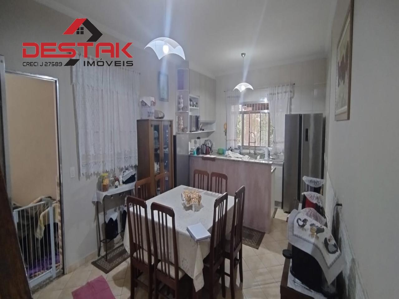 Casa, 3 quartos, 177 m² - Foto 4