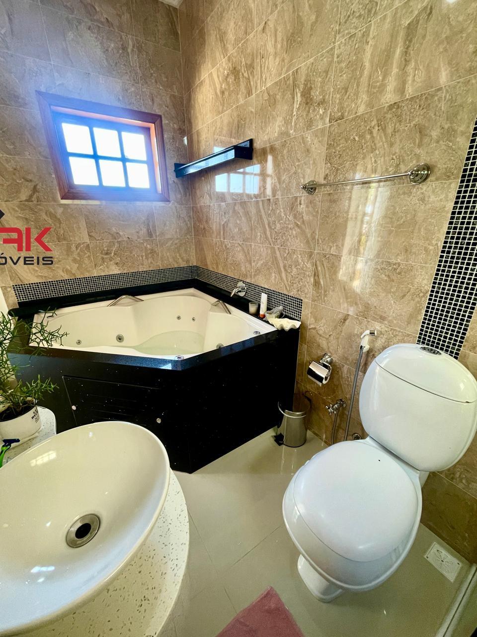 Casa, 3 quartos, 205 m² - Foto 12