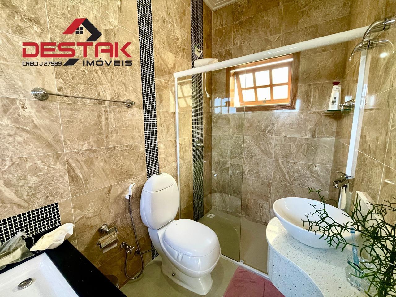 Casa, 3 quartos, 205 m² - Foto 14