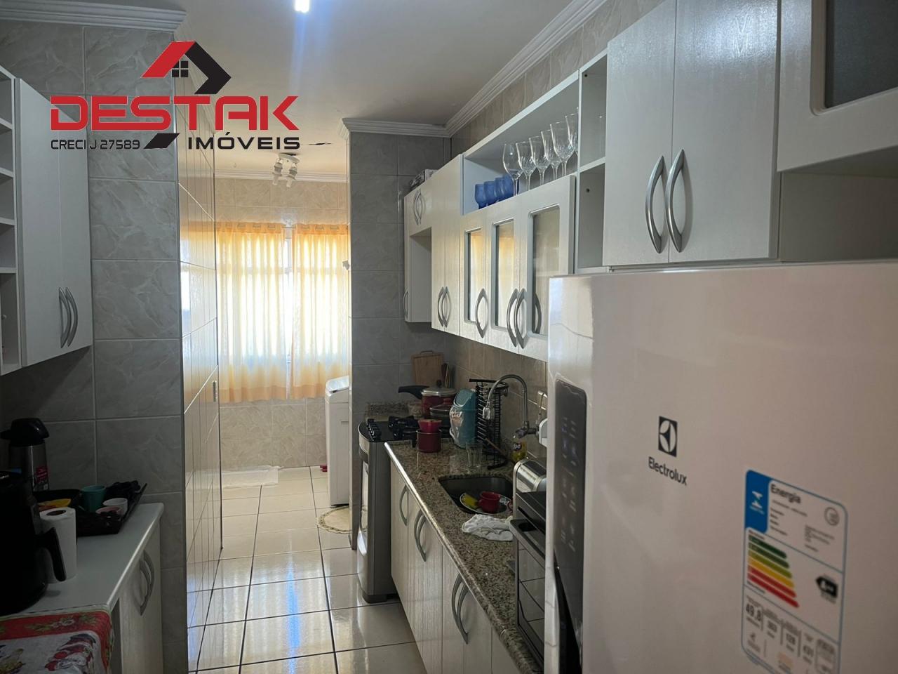 Apartamento, 3 quartos, 77 m² - Foto 2