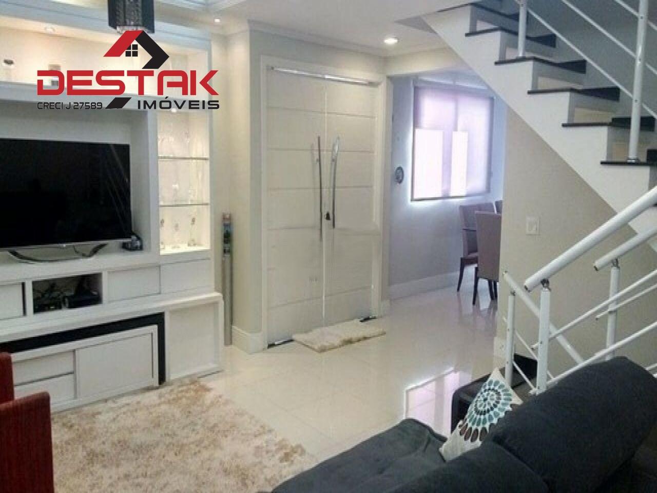 Casa, 3 quartos, 275 m² - Foto 1
