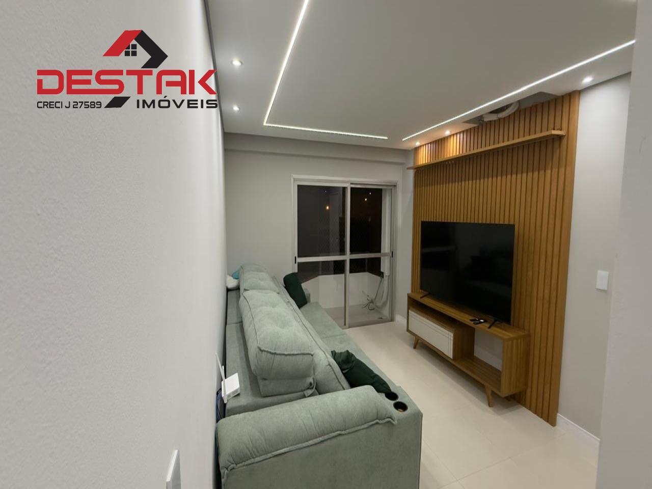 Apartamento, 3 quartos, 100 m² - Foto 2