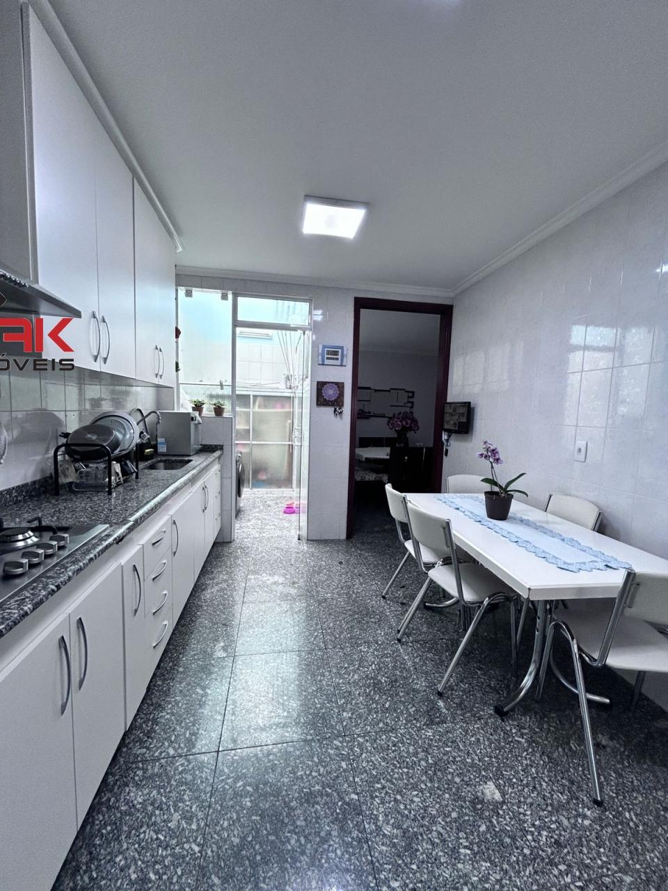 Casa, 3 quartos, 215 m² - Foto 5