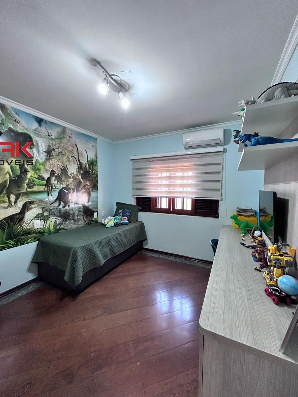 Casa, 3 quartos, 215 m² - Foto 12