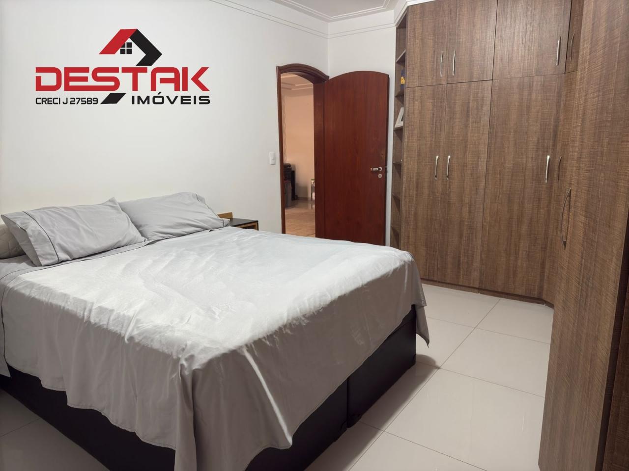 Casa, 3 quartos, 180 m² - Foto 10