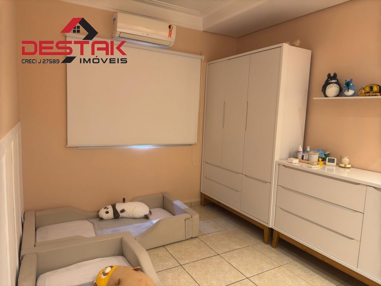 Casa, 3 quartos, 180 m² - Foto 14