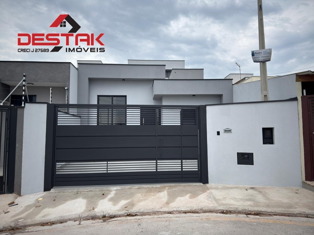 Casa, 3 quartos, 126 m² - Foto 1