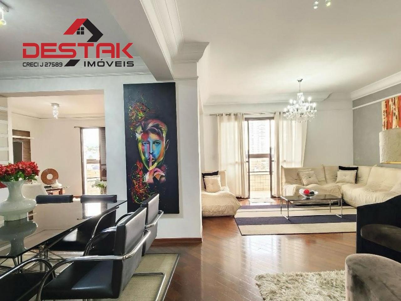 Apartamento, 3 quartos, 157 m² - Foto 1