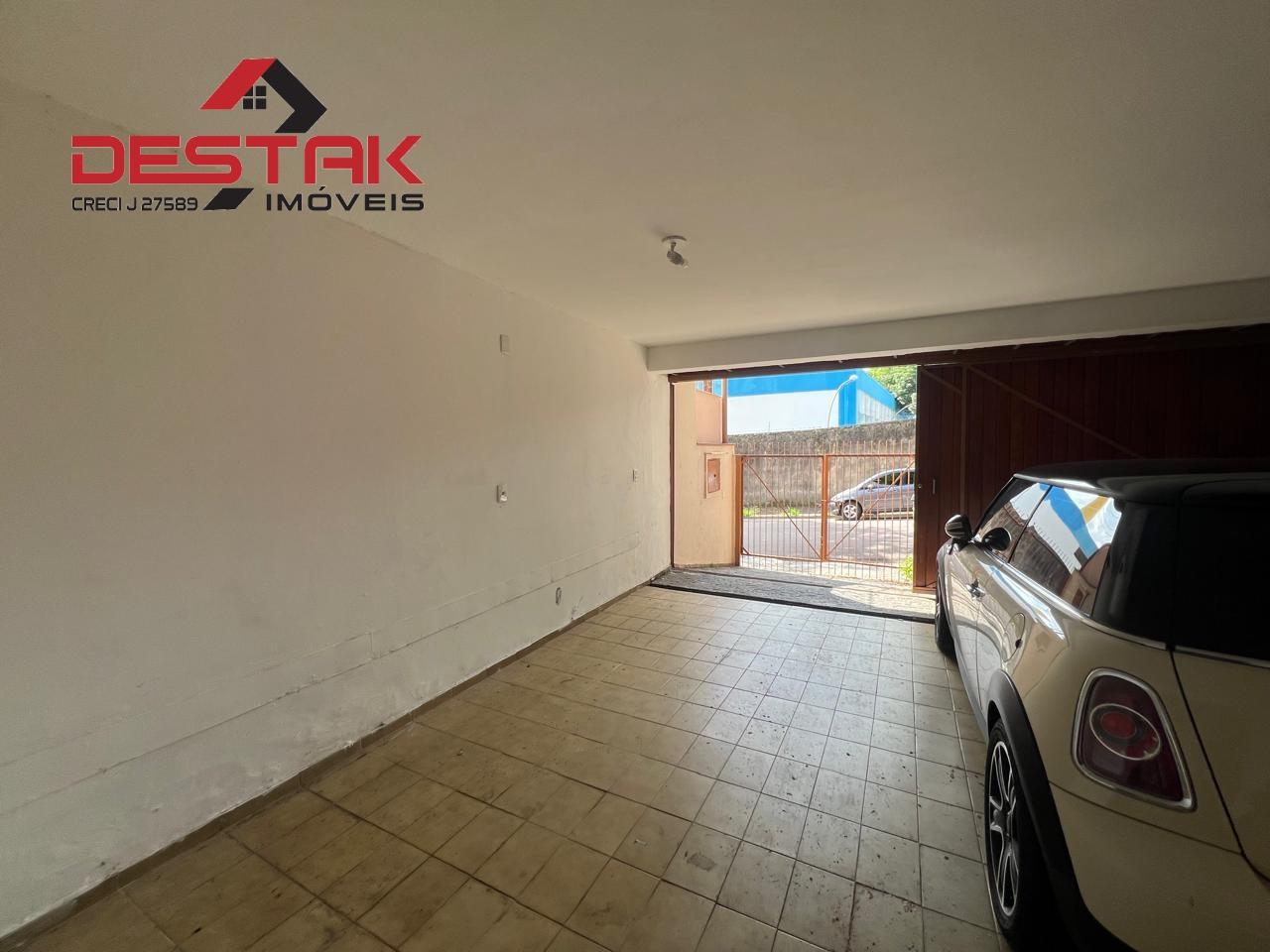 Casa, 3 quartos, 234 m² - Foto 4