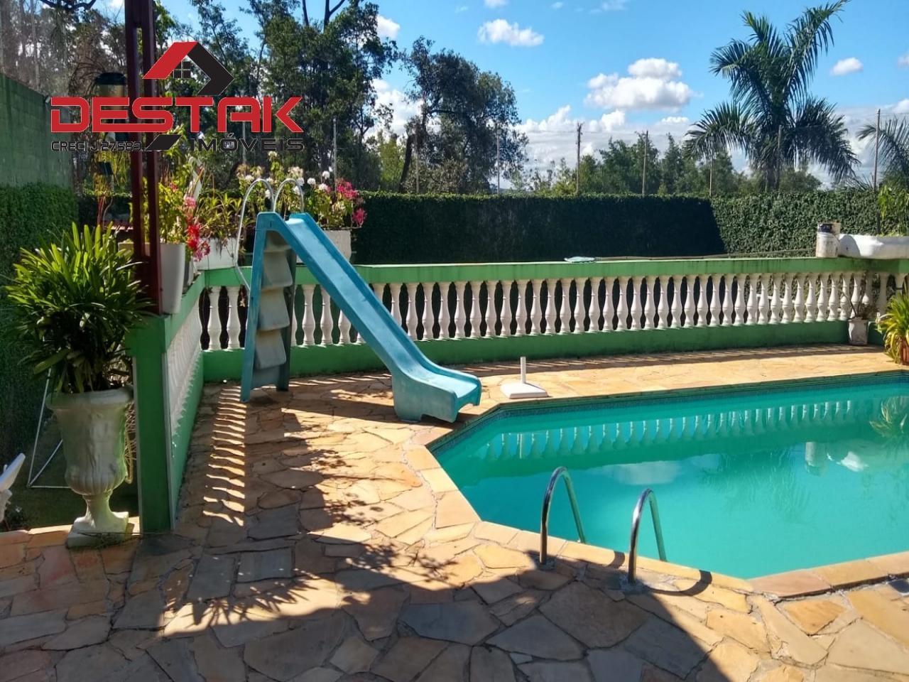 Chácara, 3 quartos, 472 m² - Foto 1