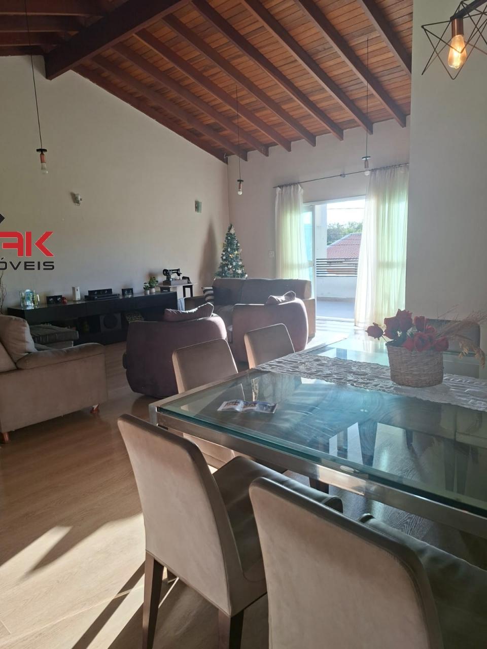 Casa, 3 quartos, 250 m² - Foto 3