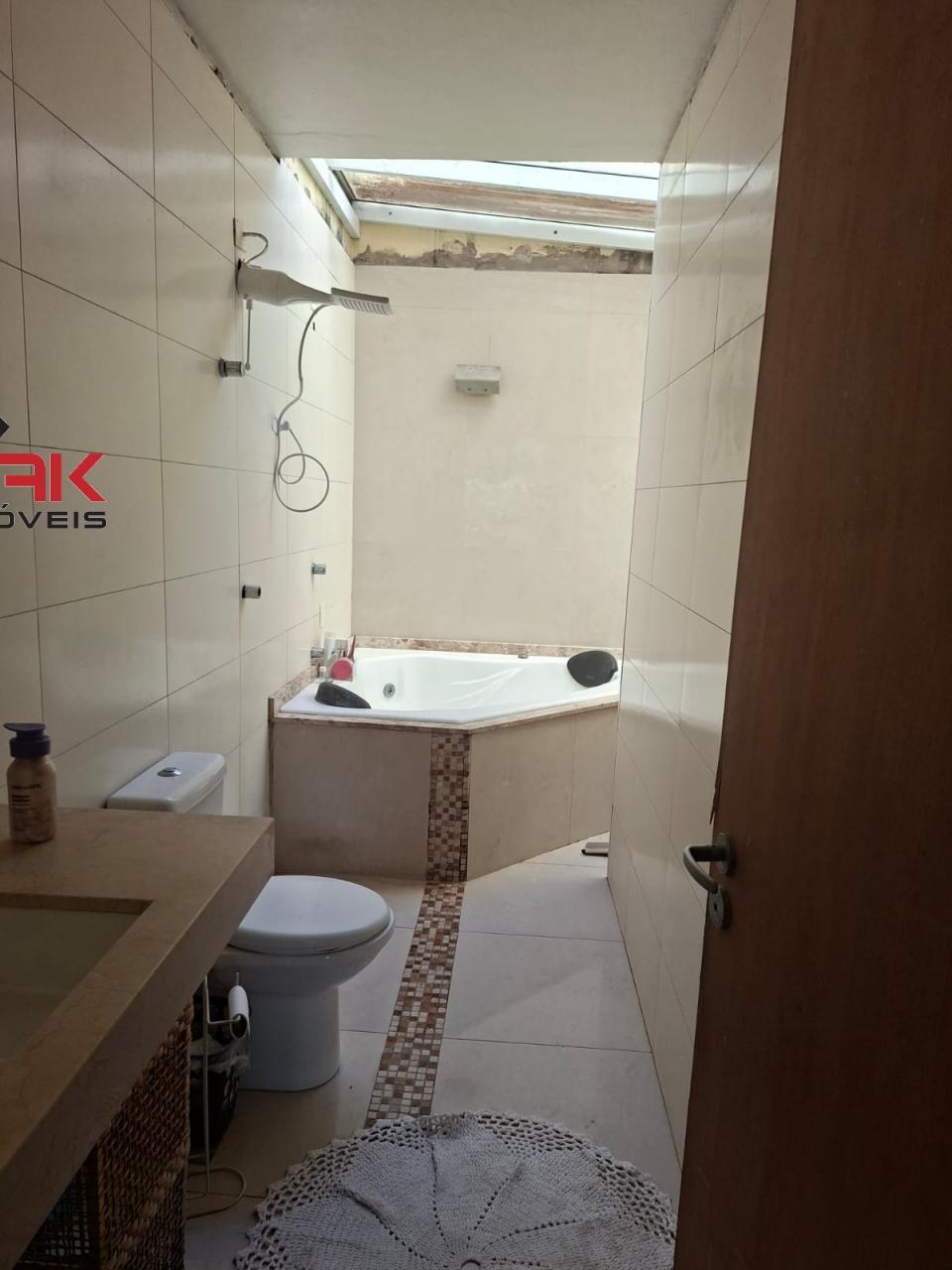 Casa, 3 quartos, 250 m² - Foto 15