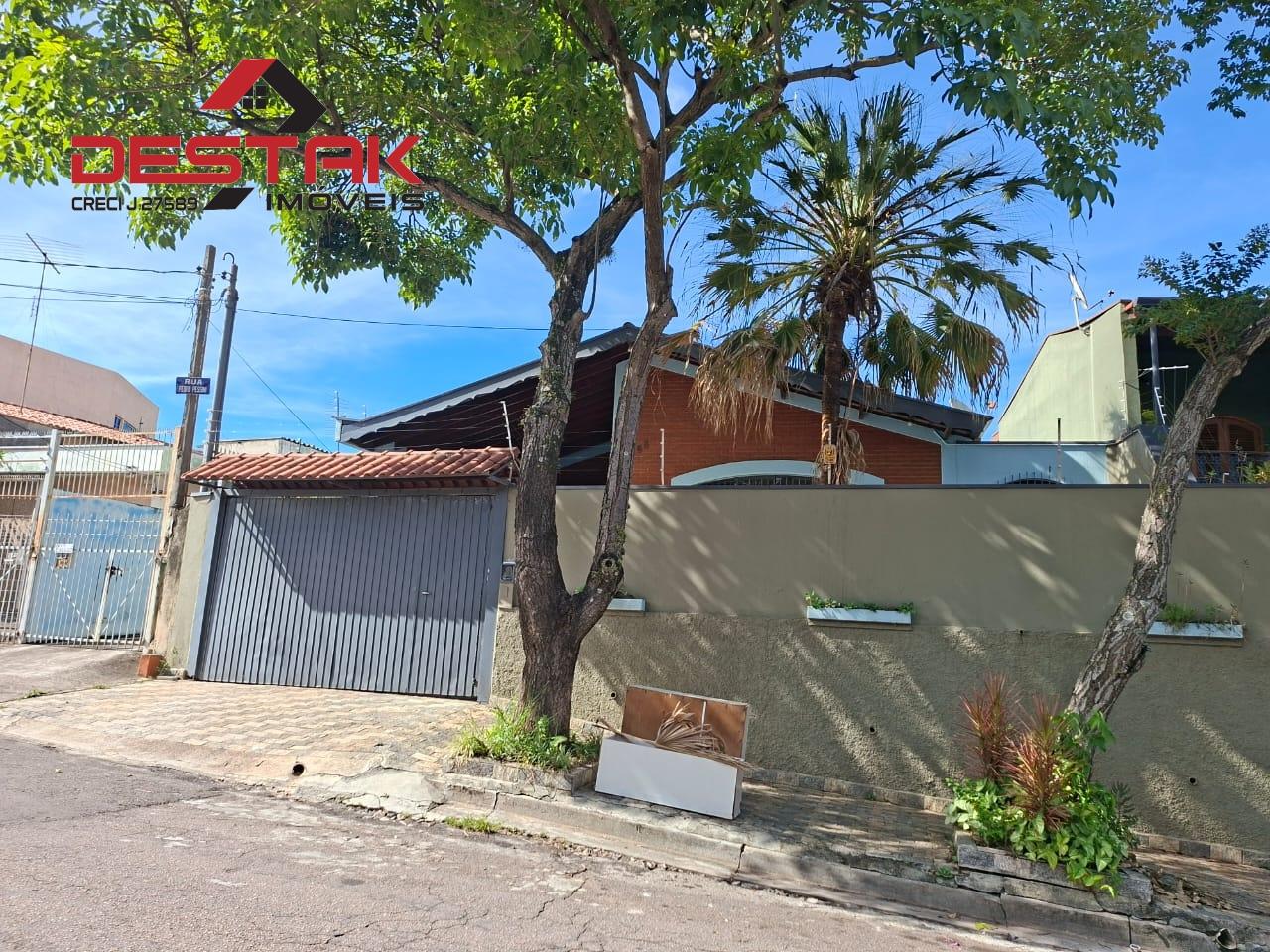 Casa, 3 quartos, 300 m² - Foto 1