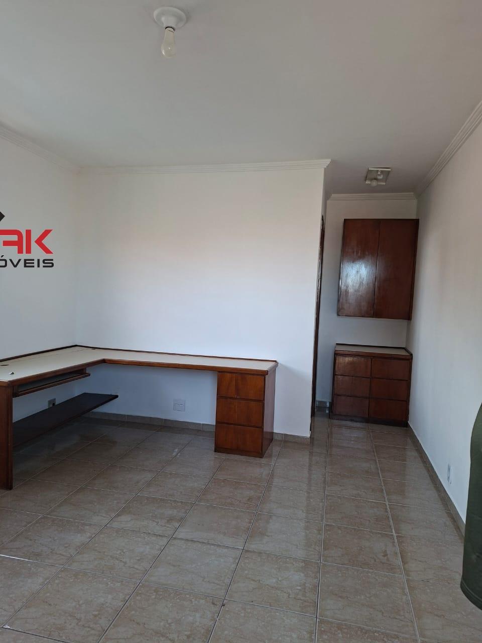 Casa, 3 quartos, 300 m² - Foto 17