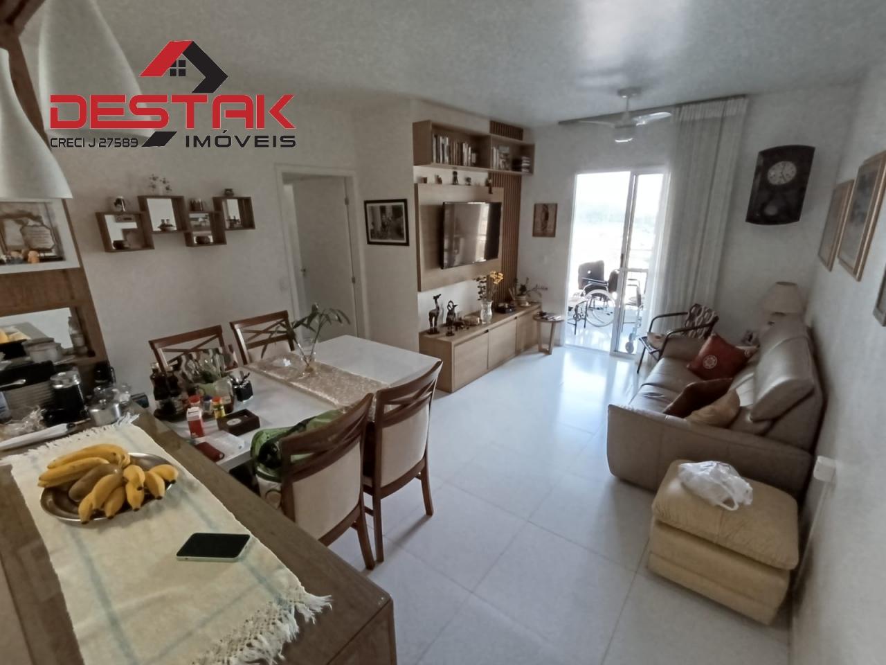 Apartamento, 3 quartos, 83 m² - Foto 1