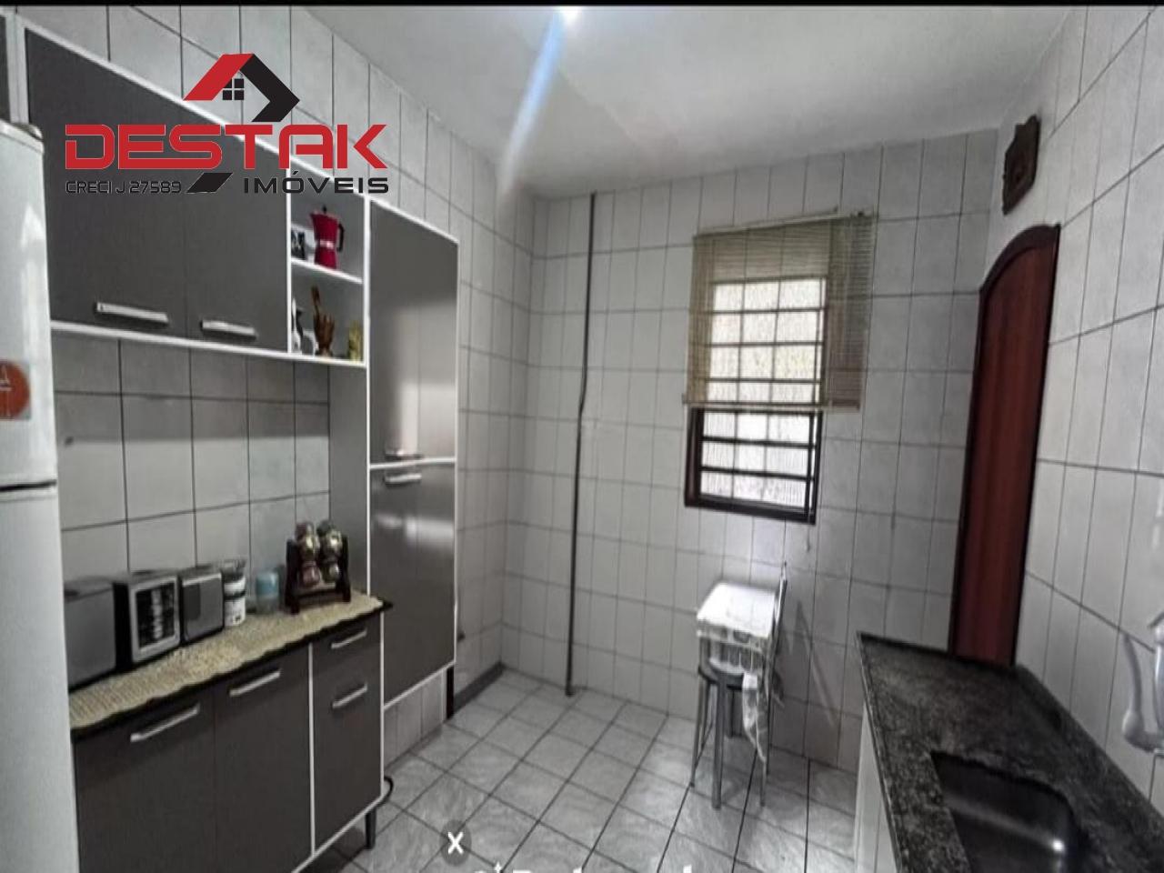 Casa, 3 quartos, 250 m² - Foto 4