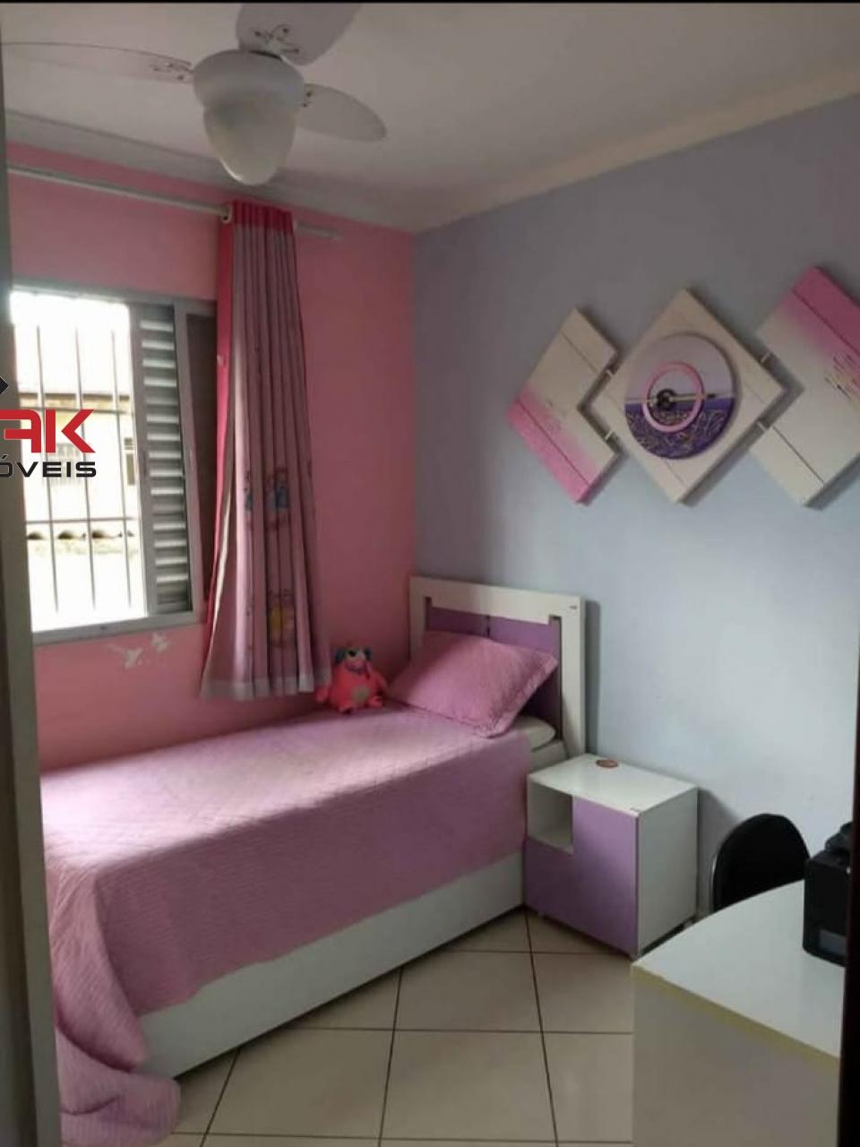 Casa, 3 quartos, 250 m² - Foto 14