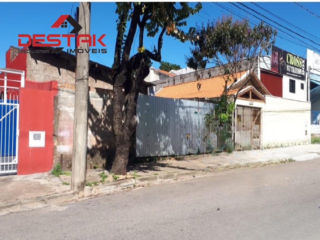 Casa, 3 quartos, 250 m² - Foto 1